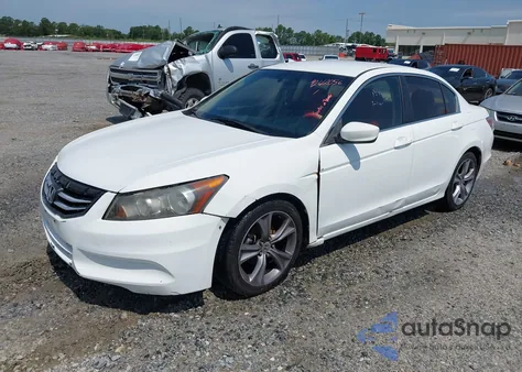 2011 Honda Accord 2.4 Se from USA, damaged, VIN 1HGCP2F64BA136596